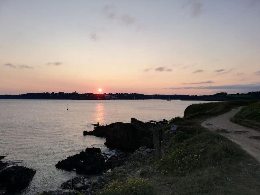 Holiday home Maison De Pecheur Restauree 2022 A 800 M De La Plage, Gr34